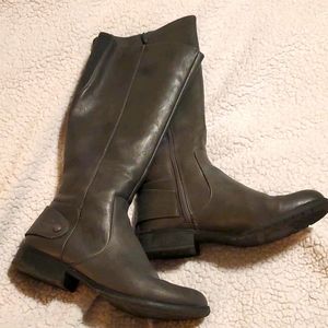 EUC Life Stride Gray Boots
